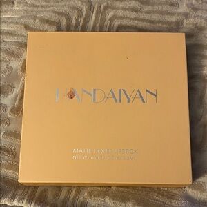 Matte Liquid Lipstick - Elegant Brown